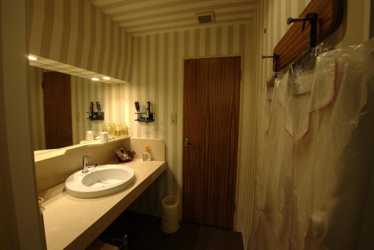 Hotel Allure (Adults Only) Nagoya Eksteriør bilde