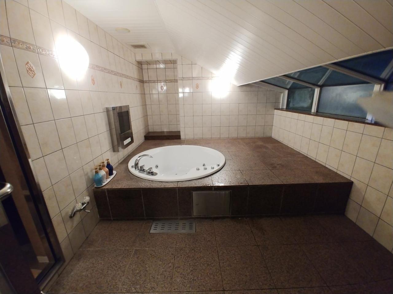 Hotel Allure (Adults Only) Nagoya Eksteriør bilde