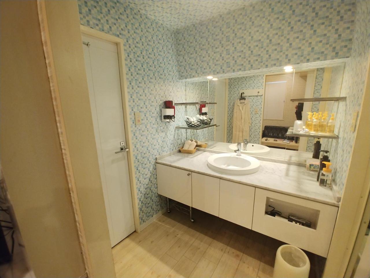 Hotel Allure (Adults Only) Nagoya Eksteriør bilde
