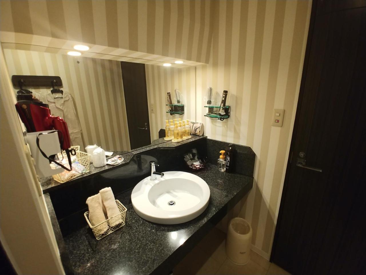 Hotel Allure (Adults Only) Nagoya Eksteriør bilde