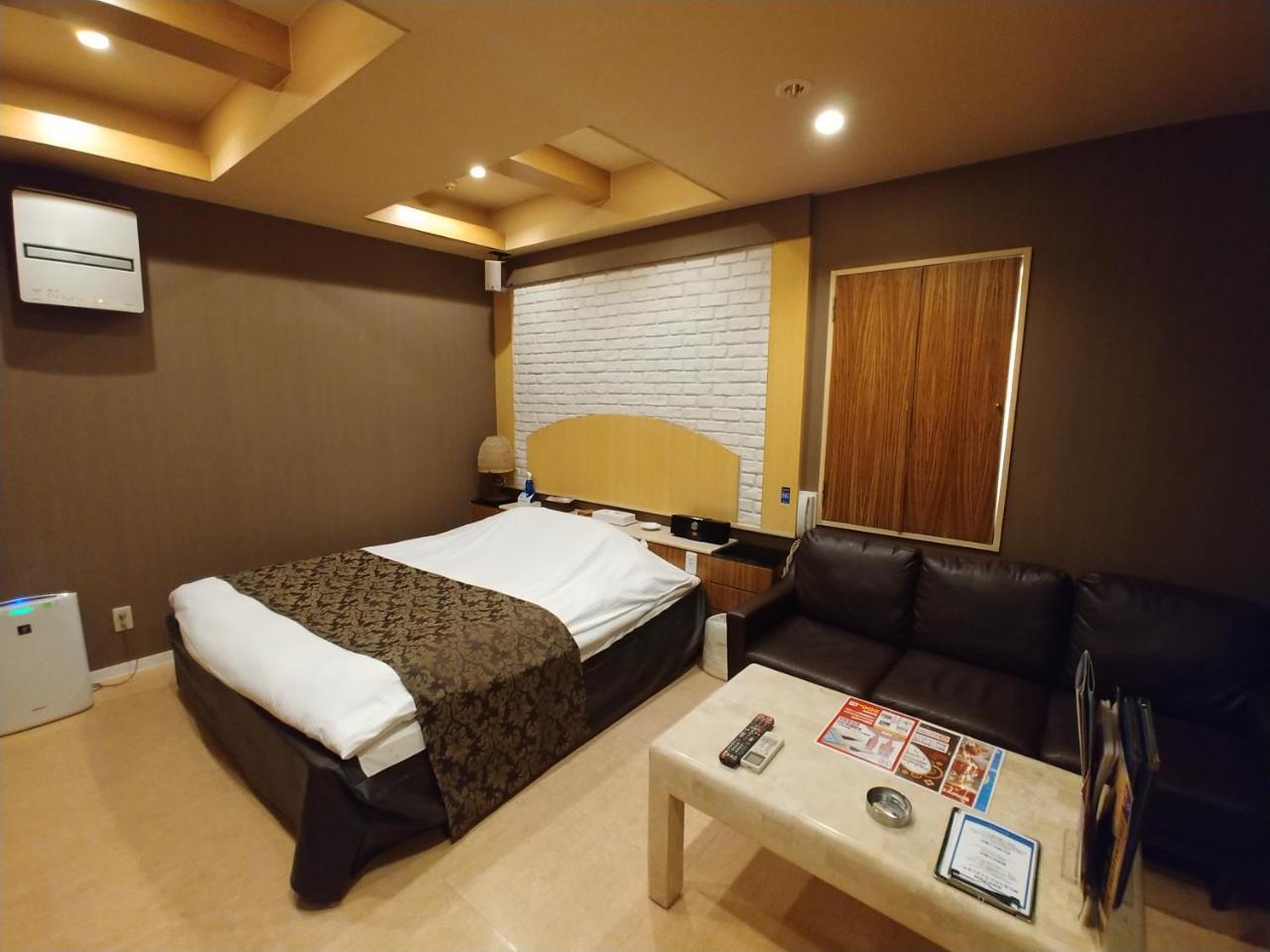 Hotel Allure (Adults Only) Nagoya Eksteriør bilde